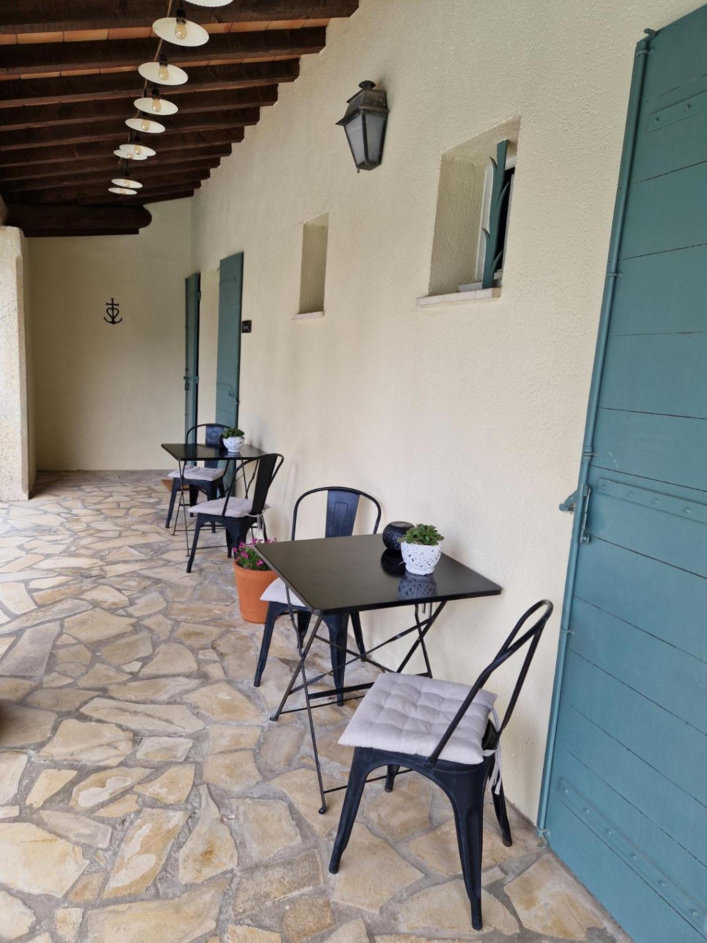 Bed and Breakfast Mas Armelin Tarascon Exterior foto